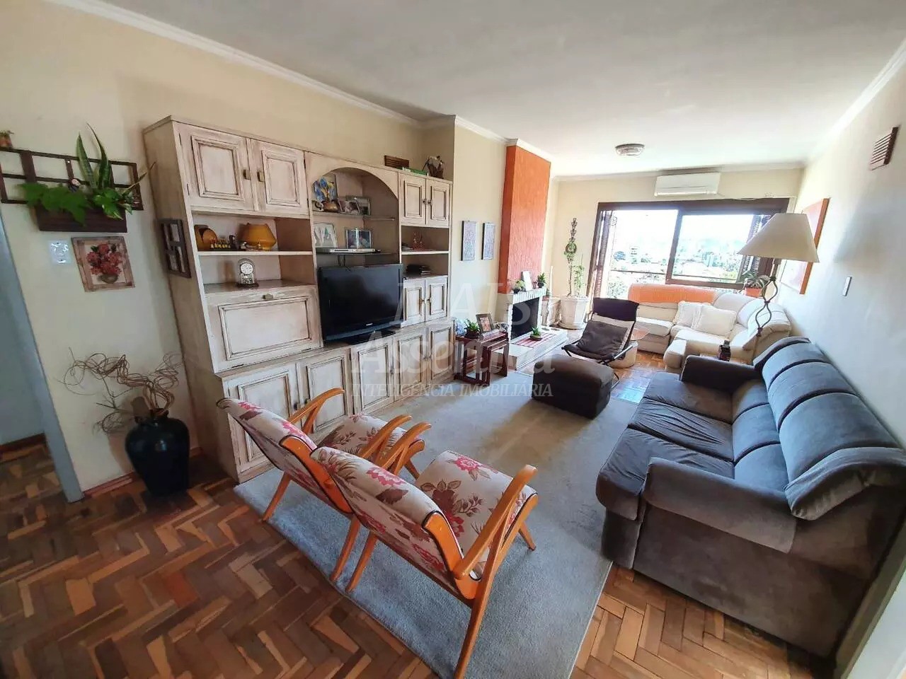Casa ampla 05 dormitórios para venda no Bairro Rondônia em Novo Hamburgo
