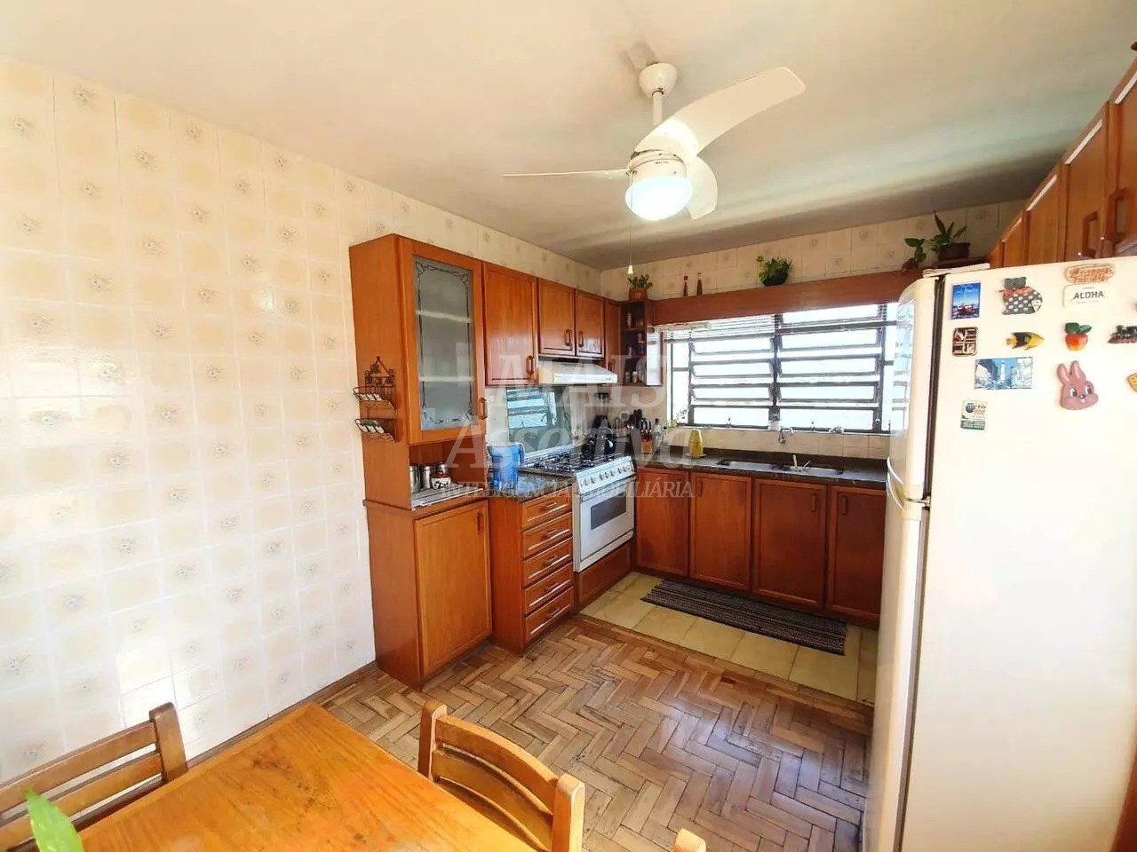 Casa ampla 05 dormitórios para venda no Bairro Rondônia em Novo Hamburgo