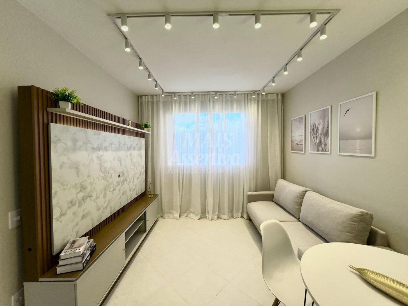 Apartamento térreo, semi mobiliado para venda - Condomínio Alto Paraíso 