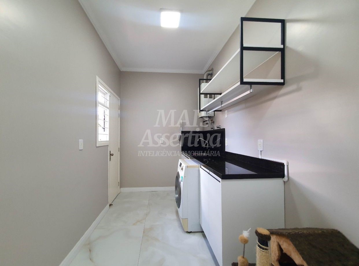 Bellíssima casa mobiliada alto padrão para venda em Campo Bom