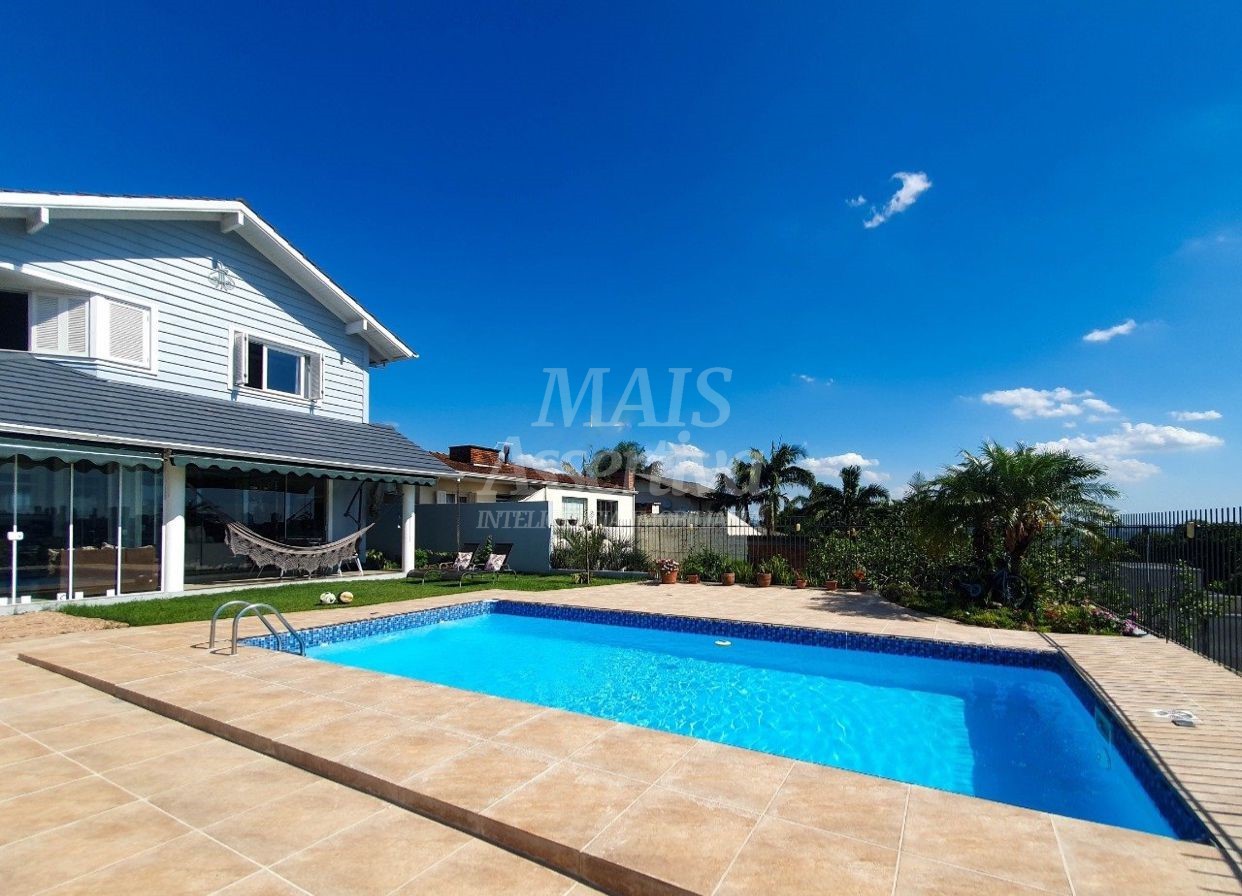 Bellíssima casa mobiliada alto padrão para venda em Campo Bom