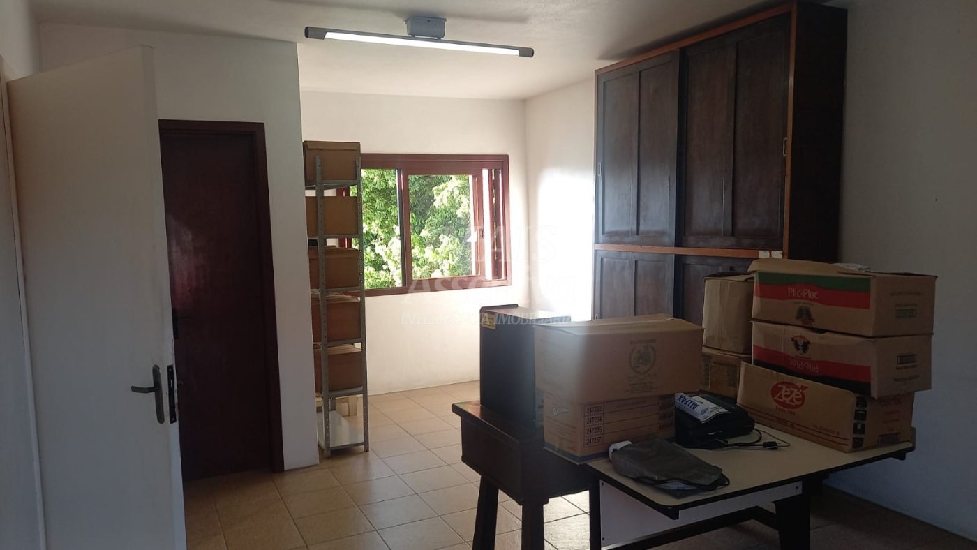 Casa para venda no bairro Rondônia em Novo Hamburgo