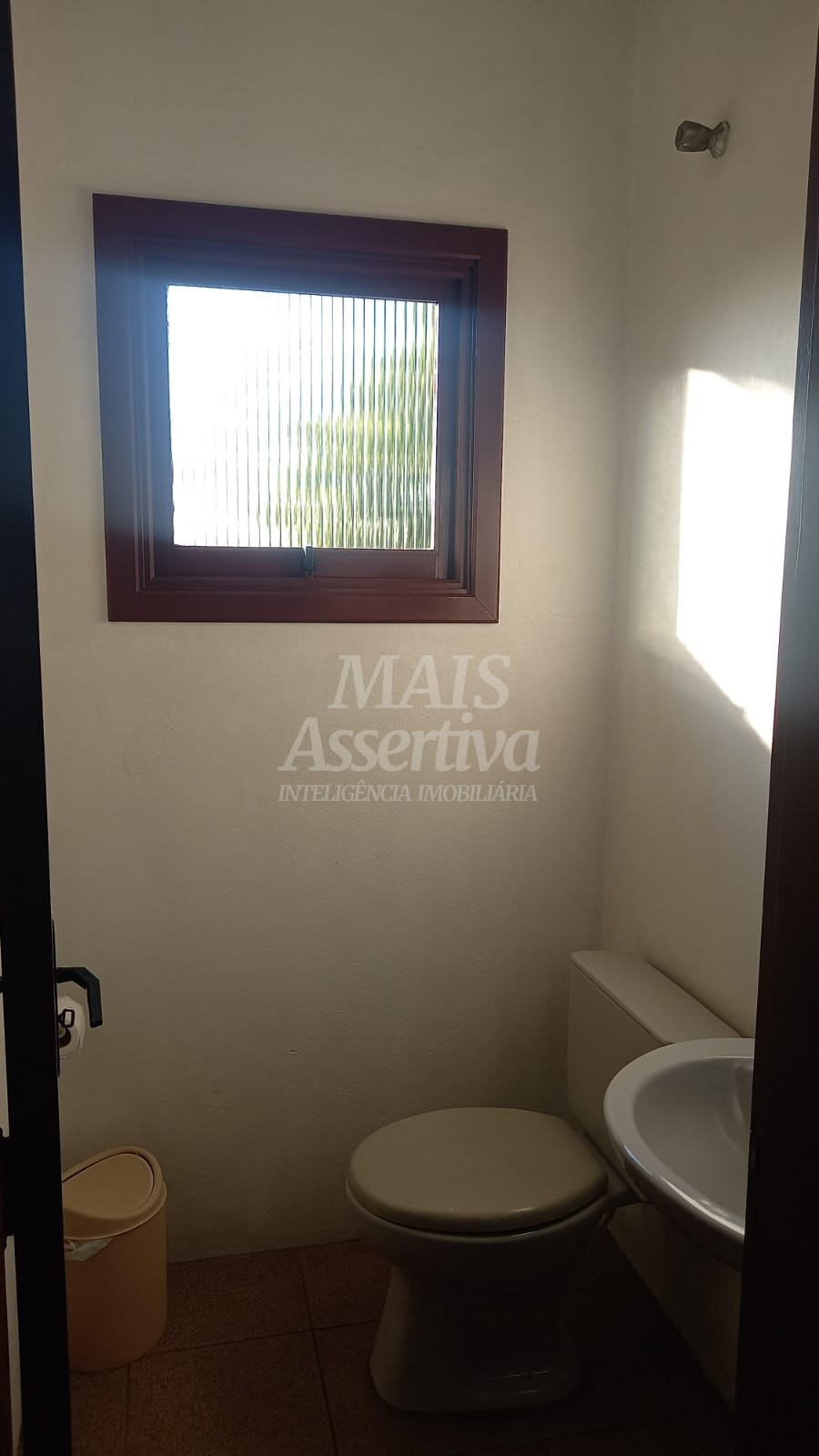Casa para venda no bairro Rondônia em Novo Hamburgo
