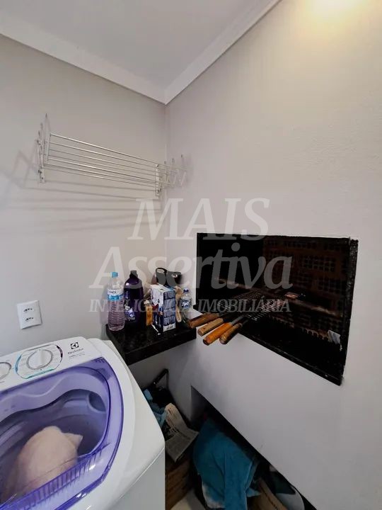 Apartamento semimobiliado 02 dormitórios para venda em Capão da Canoa