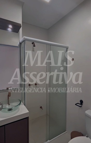 Apartamento mobiliado 02 dormitórios  01 suite para venda em Tramandai bairro Centro 
