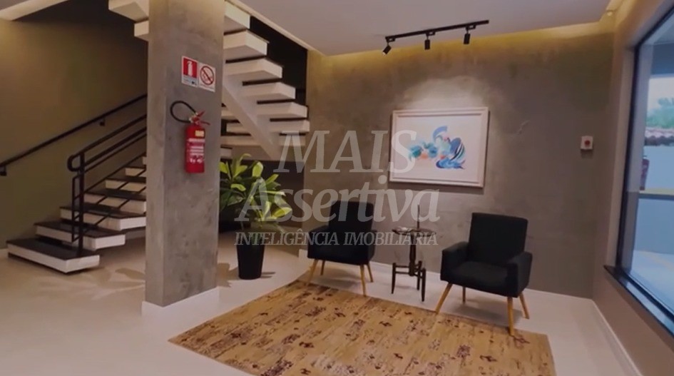Apartamento mobiliado 02 dormitórios  01 suite para venda em Tramandai bairro Centro 