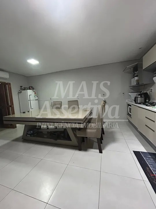 Casa, 4 quartos, 120 m² - Foto 3
