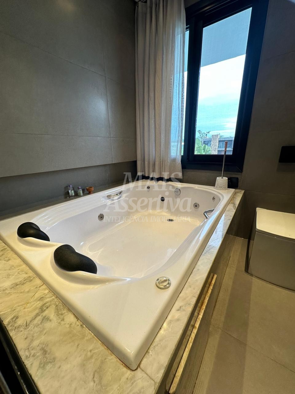 Excelente Casa Mobiliada para locação no Condomínio Reserva das Águas - Torres/RS