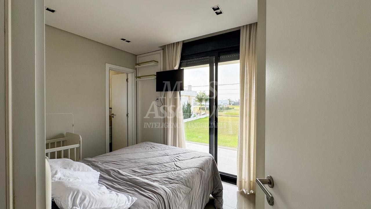 Excelente Casa Mobiliada para venda no Condomínio Reserva das Águas - Torres/RS