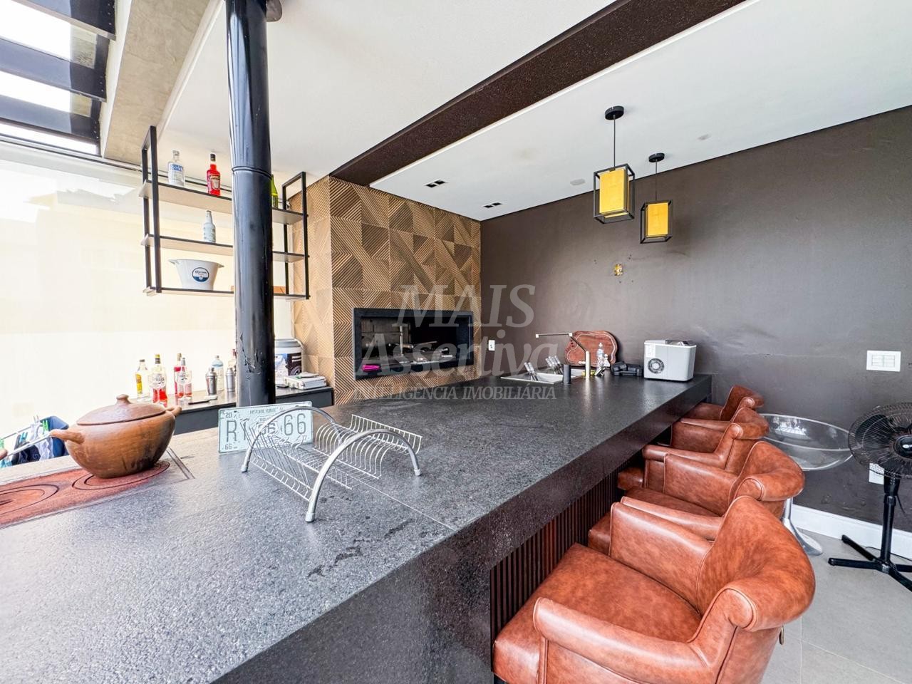 Excelente Casa Mobiliada para venda no Condomínio Reserva das Águas - Torres/RS