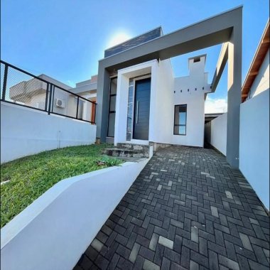 Excelente casa nova à venda no bairro Jardim do Sol em Campo Bom/RS - 3 Dormitórios