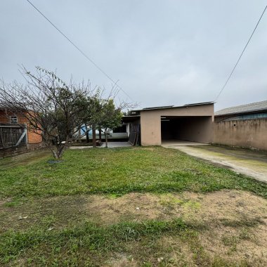 Excelente casa para locação no bairro Canudos em Novo Hamburgo/RS - Com piscina