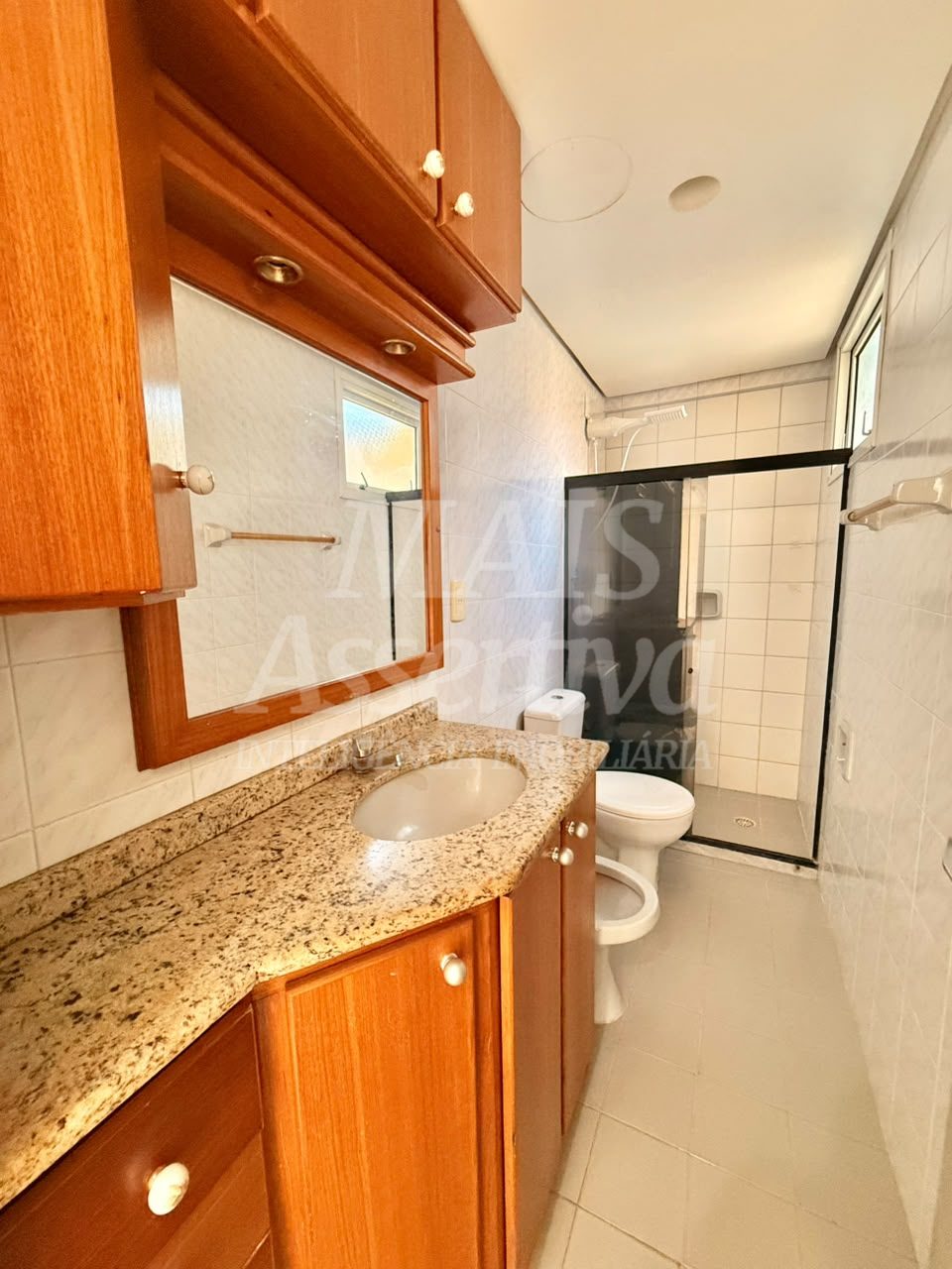 Apartamento semi mobiliado de 3 dormitórios - 7º andar no Centro de Novo Hamburgo 