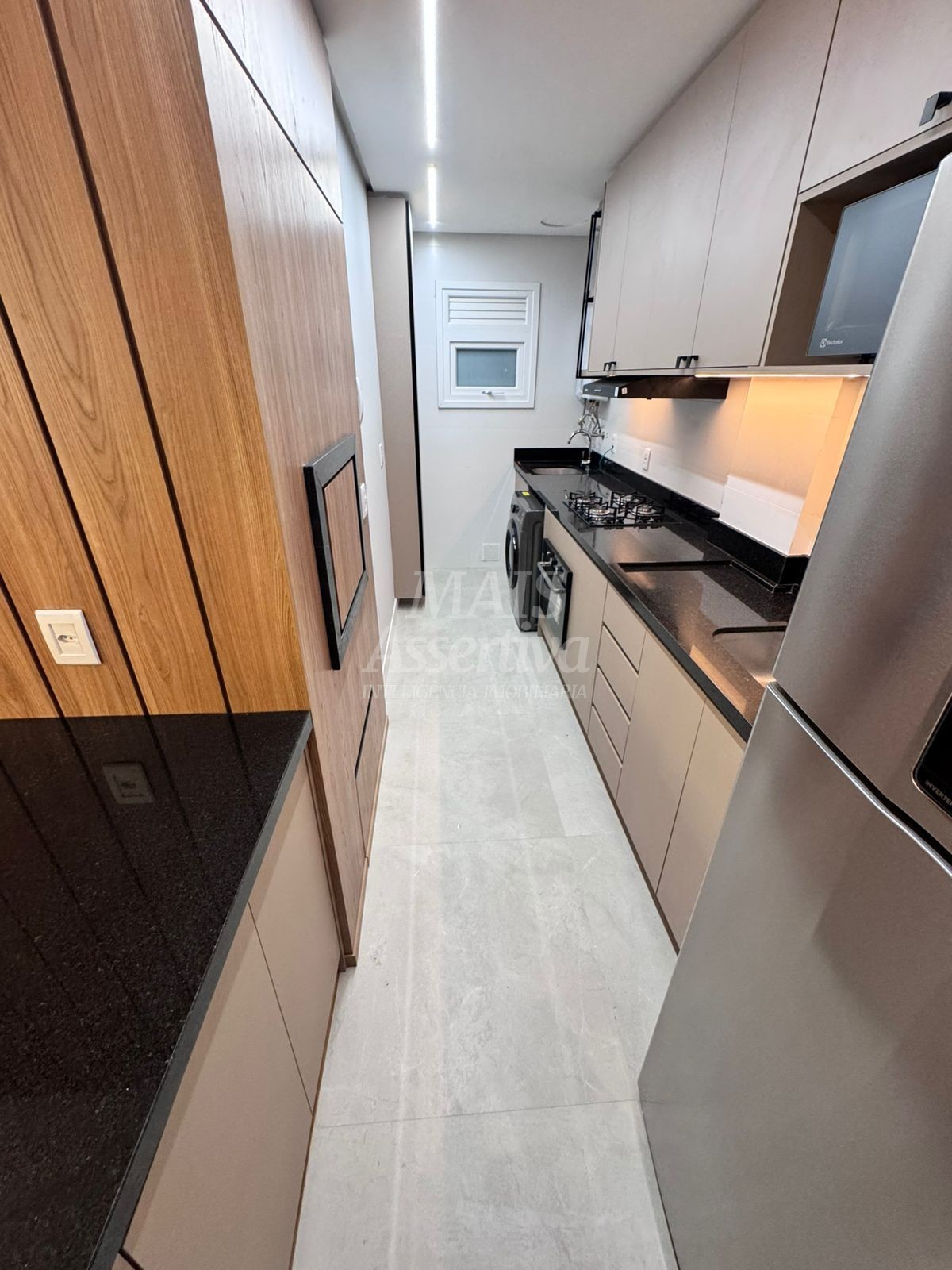 Apartamento mobiliado 02 dormitórios para venda no Centro de Canela