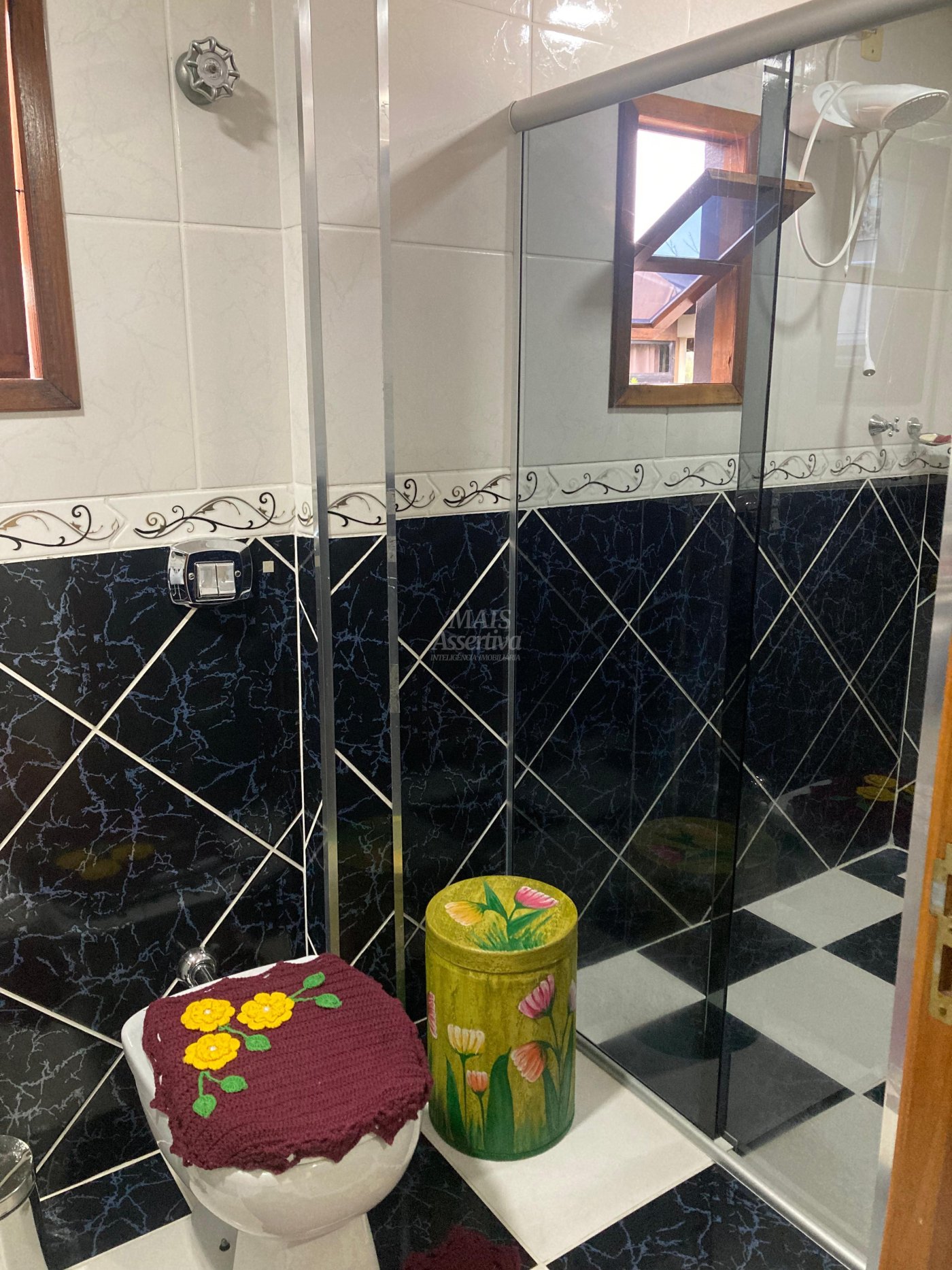 Casa 03 dormitórios para venda em Novo Hamburgo bairro São Jorge