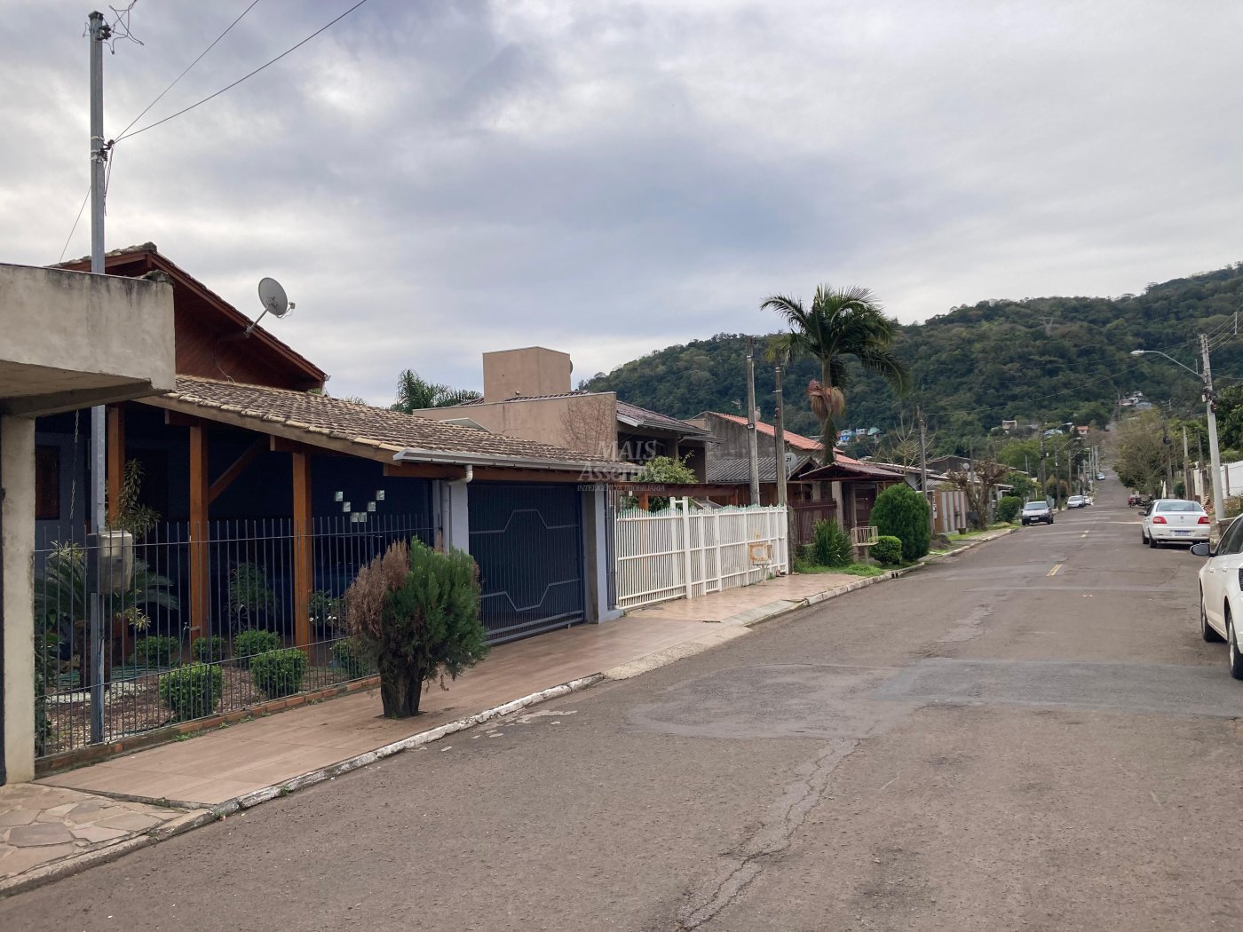 Casa 03 dormitórios para venda em Novo Hamburgo bairro São Jorge