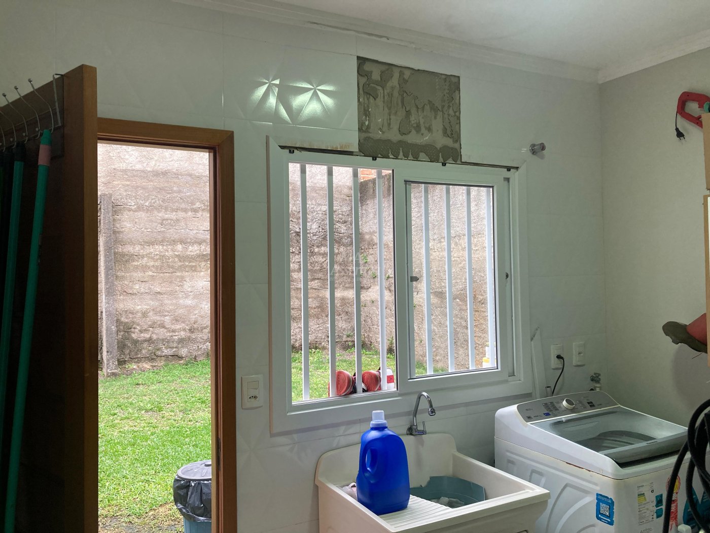 Casa 02 dormitórios para venda em Novo Hamburgo bairro São Jorge