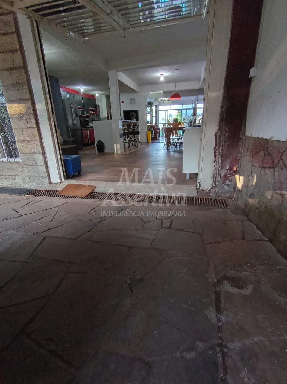Amplo sobrado com 260m² para venda em Novo Hamburgo bairro Hamburgo Velho