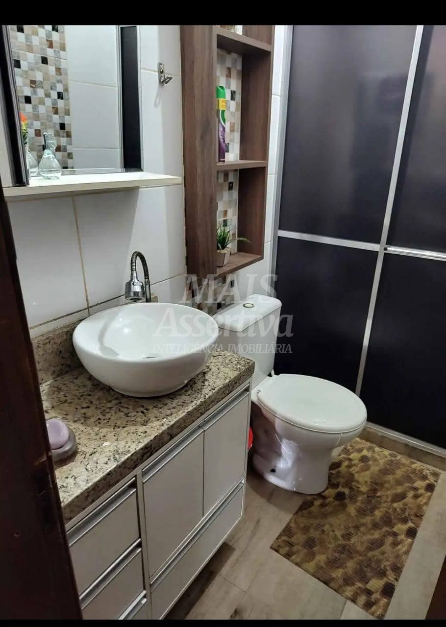 Amplo sobrado com 260m² para venda em Novo Hamburgo bairro Hamburgo Velho