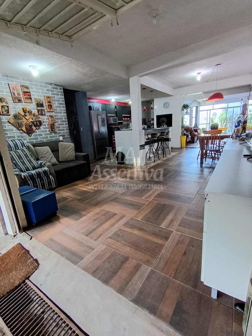 Amplo sobrado com 260m² para venda em Novo Hamburgo bairro Hamburgo Velho