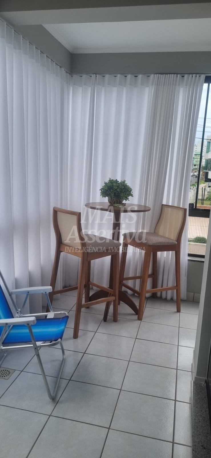Apartamento mobiliado 01 dormitório para venda no Centro de Tramandaí