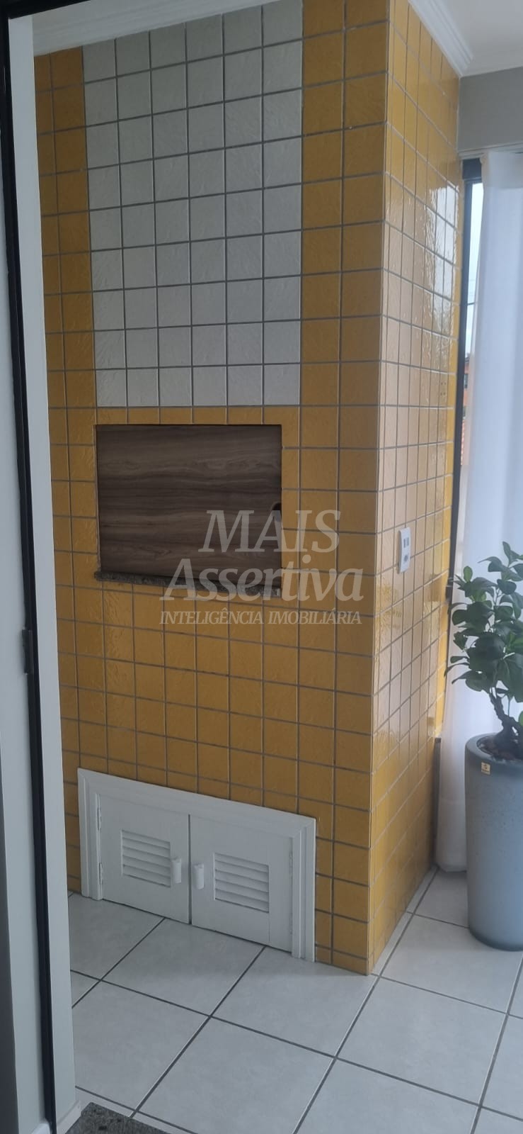 Apartamento mobiliado 01 dormitório para venda no Centro de Tramandaí
