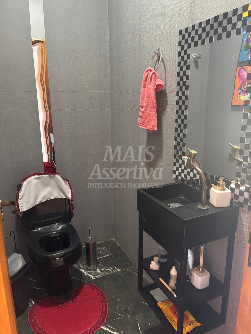 Lindo Sítio/Casa para venda com 04 dormitórios em São José do Hortêncio