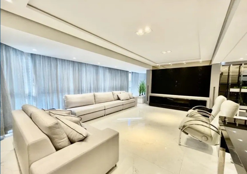 Cobertura duplex com 435 m² para venda no Centro de Novo Hamburgo