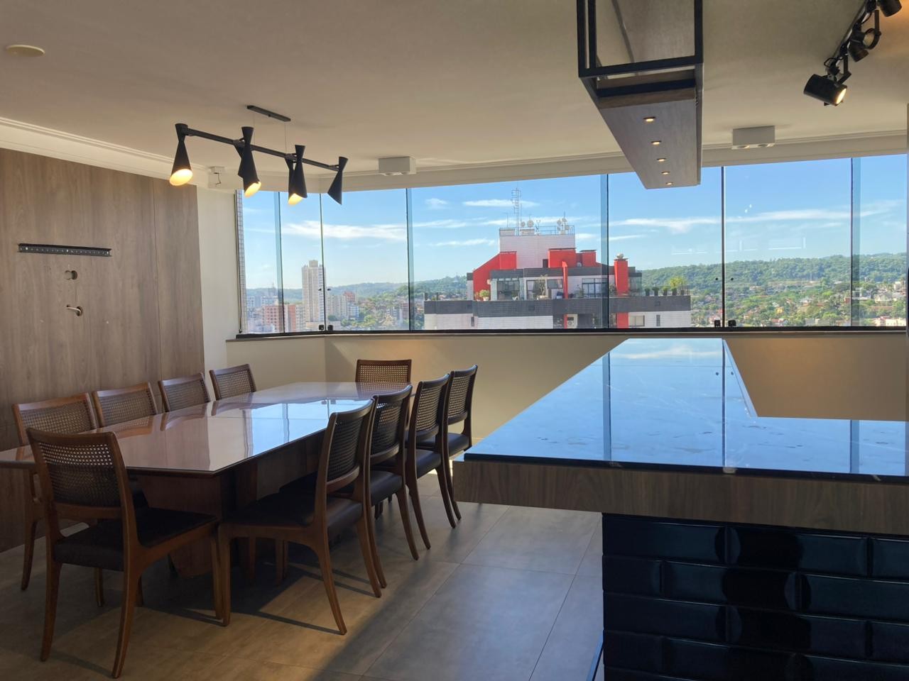 Cobertura duplex com 435 m² para venda no Centro de Novo Hamburgo