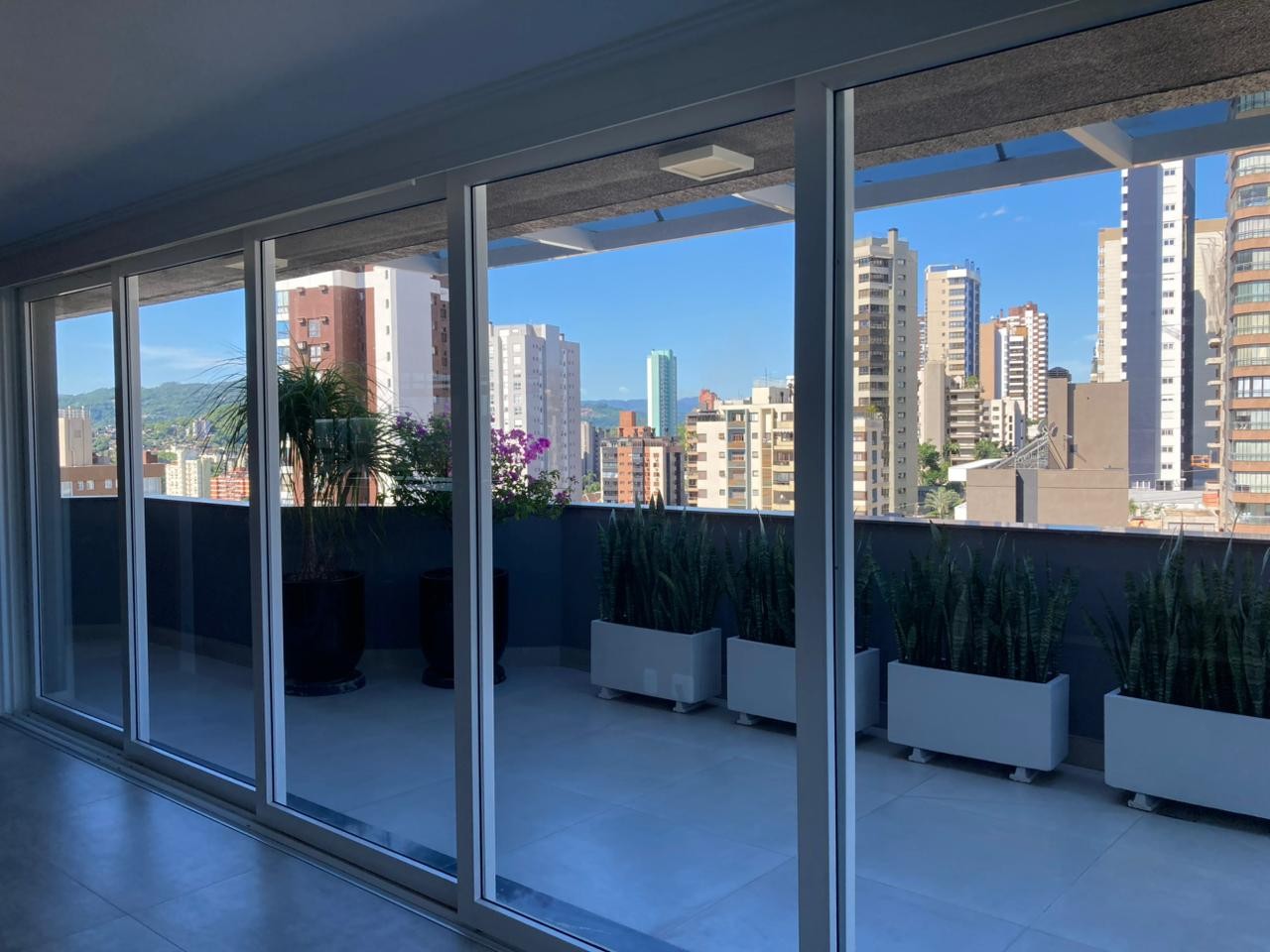 Cobertura duplex com 435 m² para venda no Centro de Novo Hamburgo