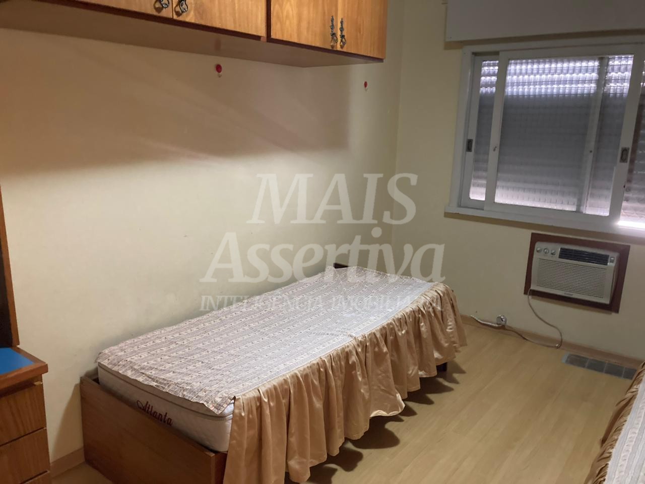 Apartamento mobiliado para locação 02 dormitórios na Av. dr. Maurício Cardoso em Novo Hamburgo