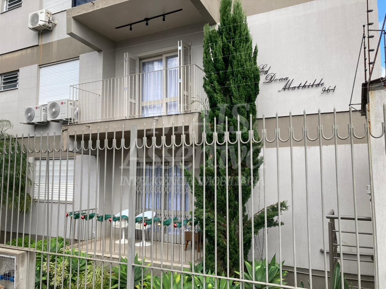 Apartamento mobiliado para locação 02 dormitórios na Av. dr. Maurício Cardoso em Novo Hamburgo