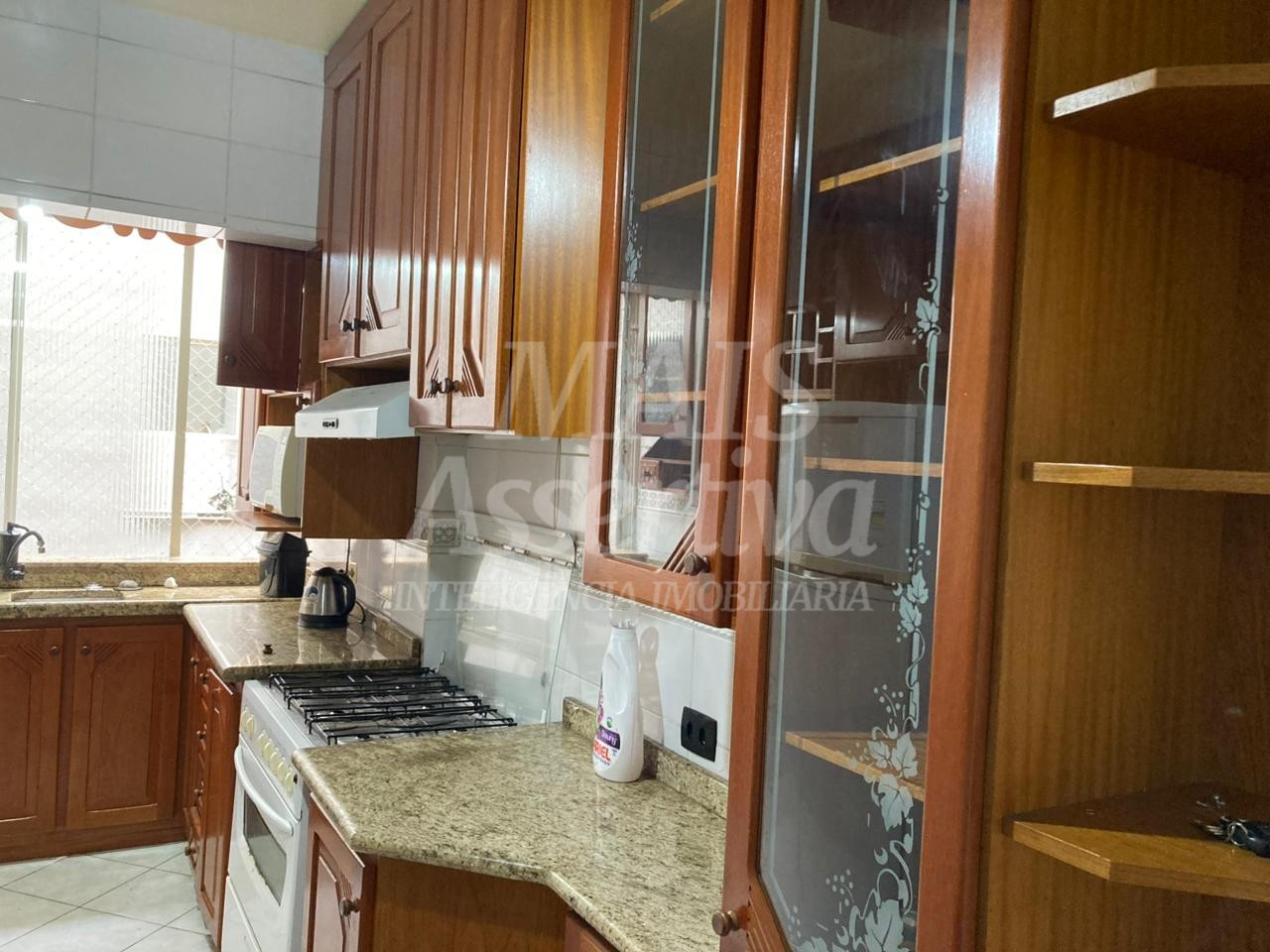 Apartamento mobiliado para locação 02 dormitórios na Av. dr. Maurício Cardoso em Novo Hamburgo