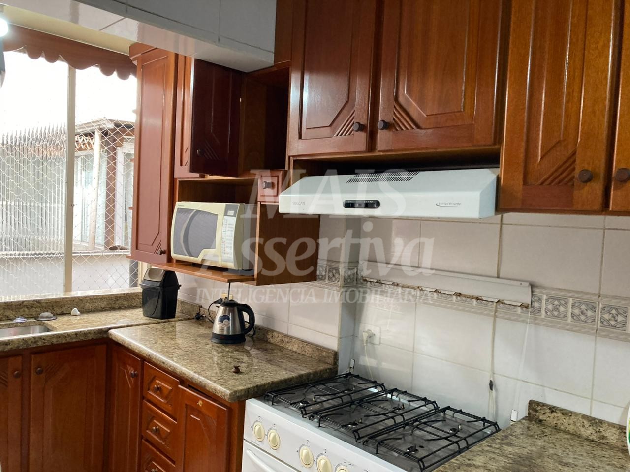 Apartamento mobiliado para locação 02 dormitórios na Av. dr. Maurício Cardoso em Novo Hamburgo