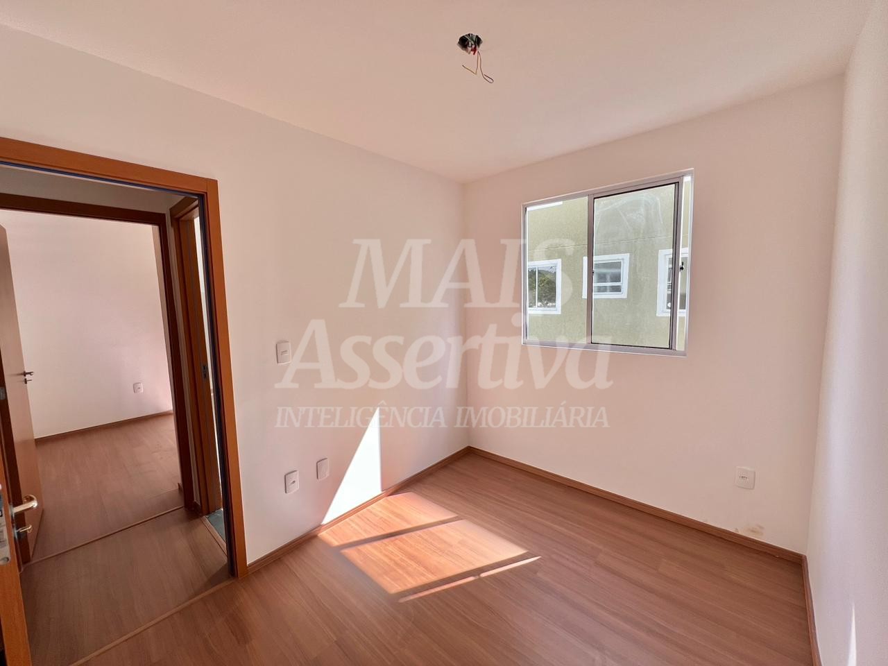 Apartamento para locação no 3º andar com sacada e churrasqueira, Porto Rotterdam