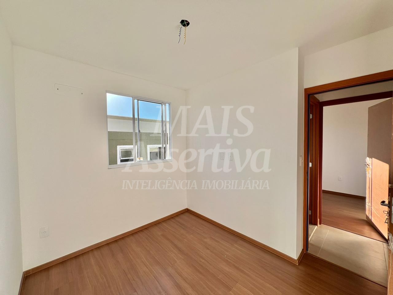 Apartamento para locação no 5º andar com sacada e churrasqueira, Porto Rotterdam