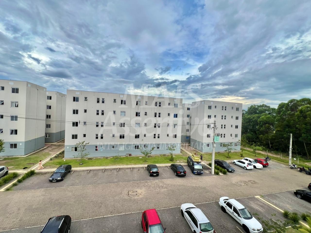 Apartamento semi mobiliado para venda - Residencial Salgado Filho 