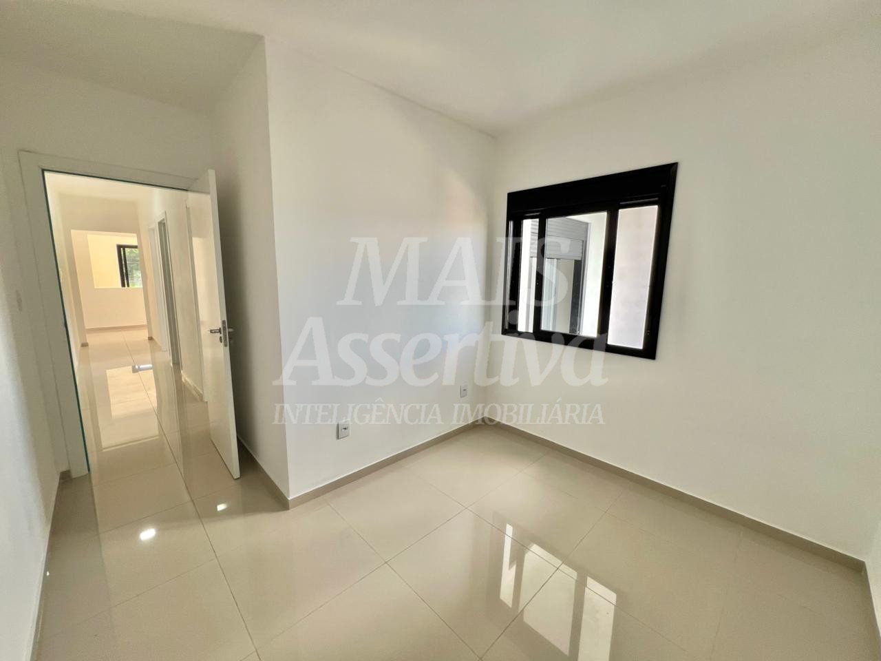 Apartamento de 3 dormitórios, 1 suite  para locação em Campo Bom