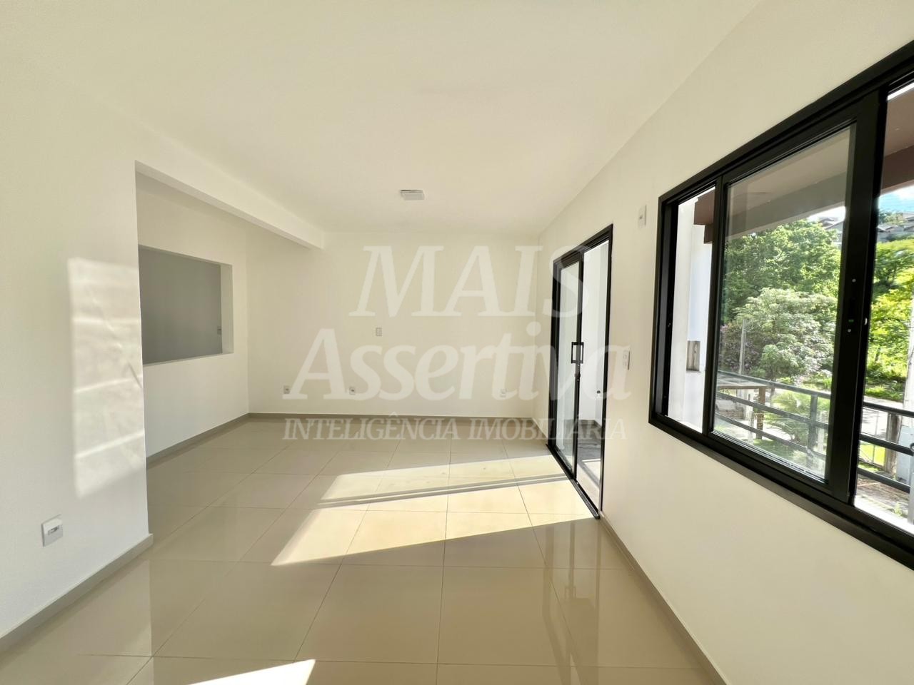 Apartamento de 3 dormitórios, 1 suite  para locação em Campo Bom