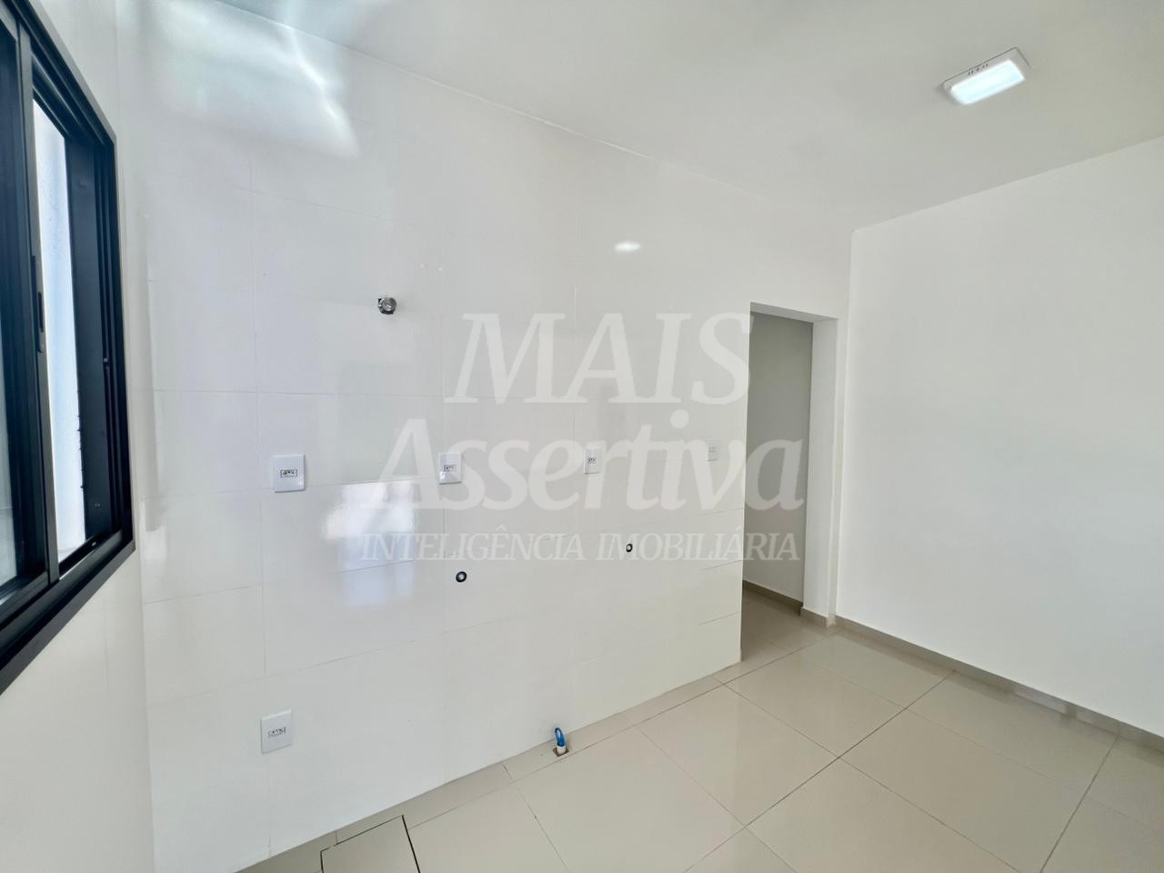 Apartamento de 3 dormitórios, 1 suite  para locação em Campo Bom