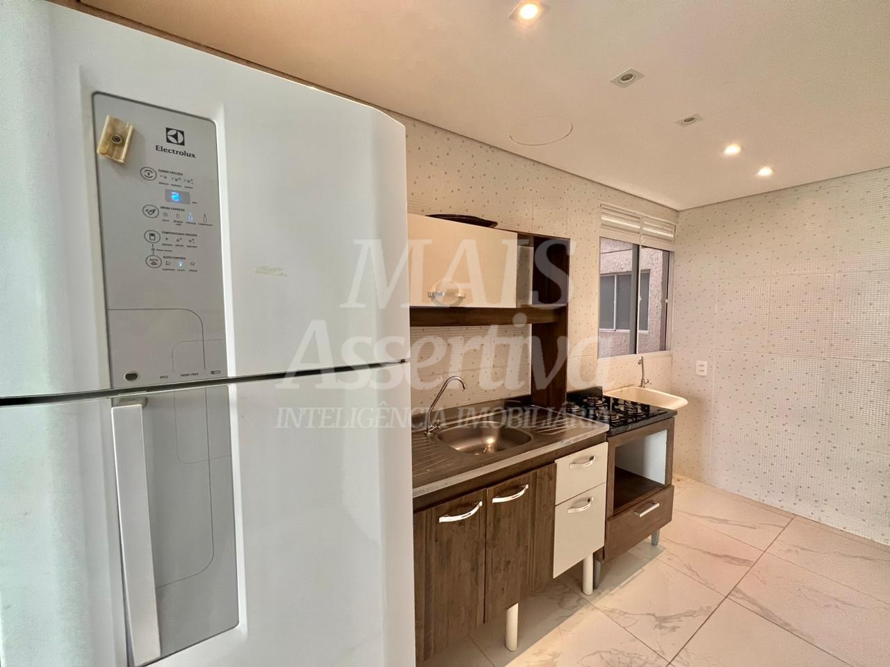 Apartamento semi mobiliado para locação no Residencial Alto Paraiso