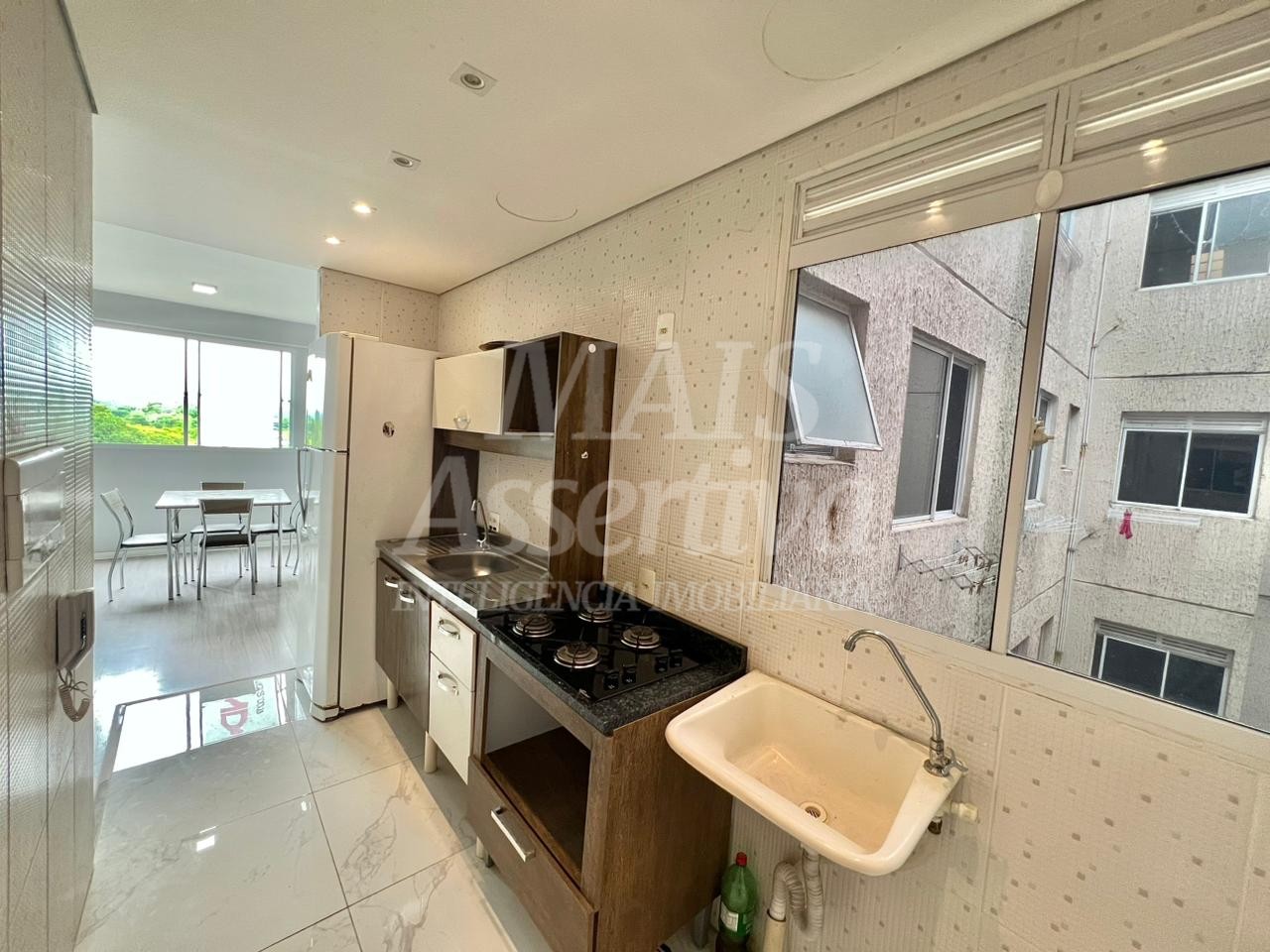 Apartamento semi mobiliado para locação no Residencial Alto Paraiso