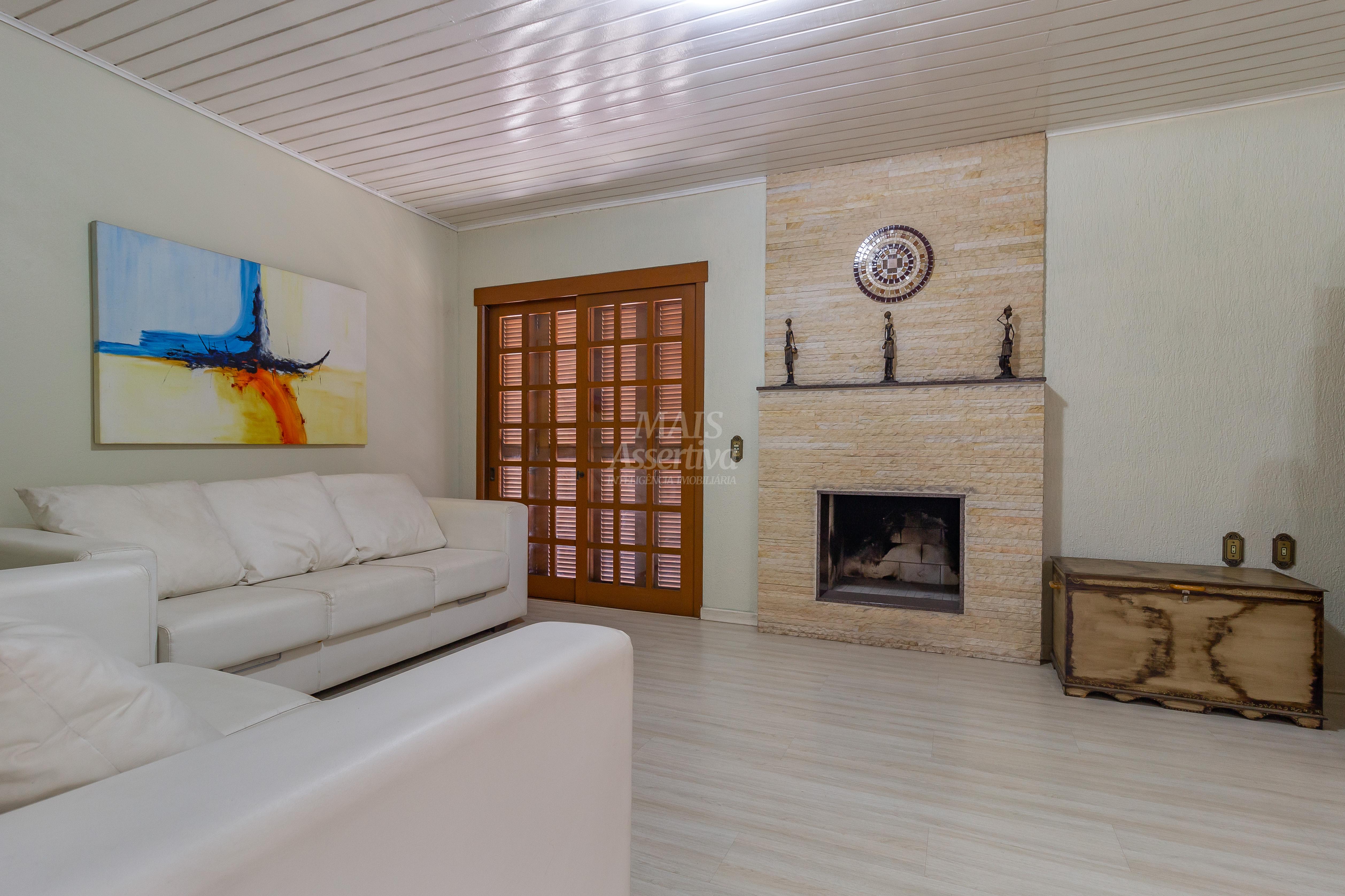 Sobrado semi mobiliado para venda de 4 dormitórios, bairro Canudos em Novo Hamburgo/RS. 