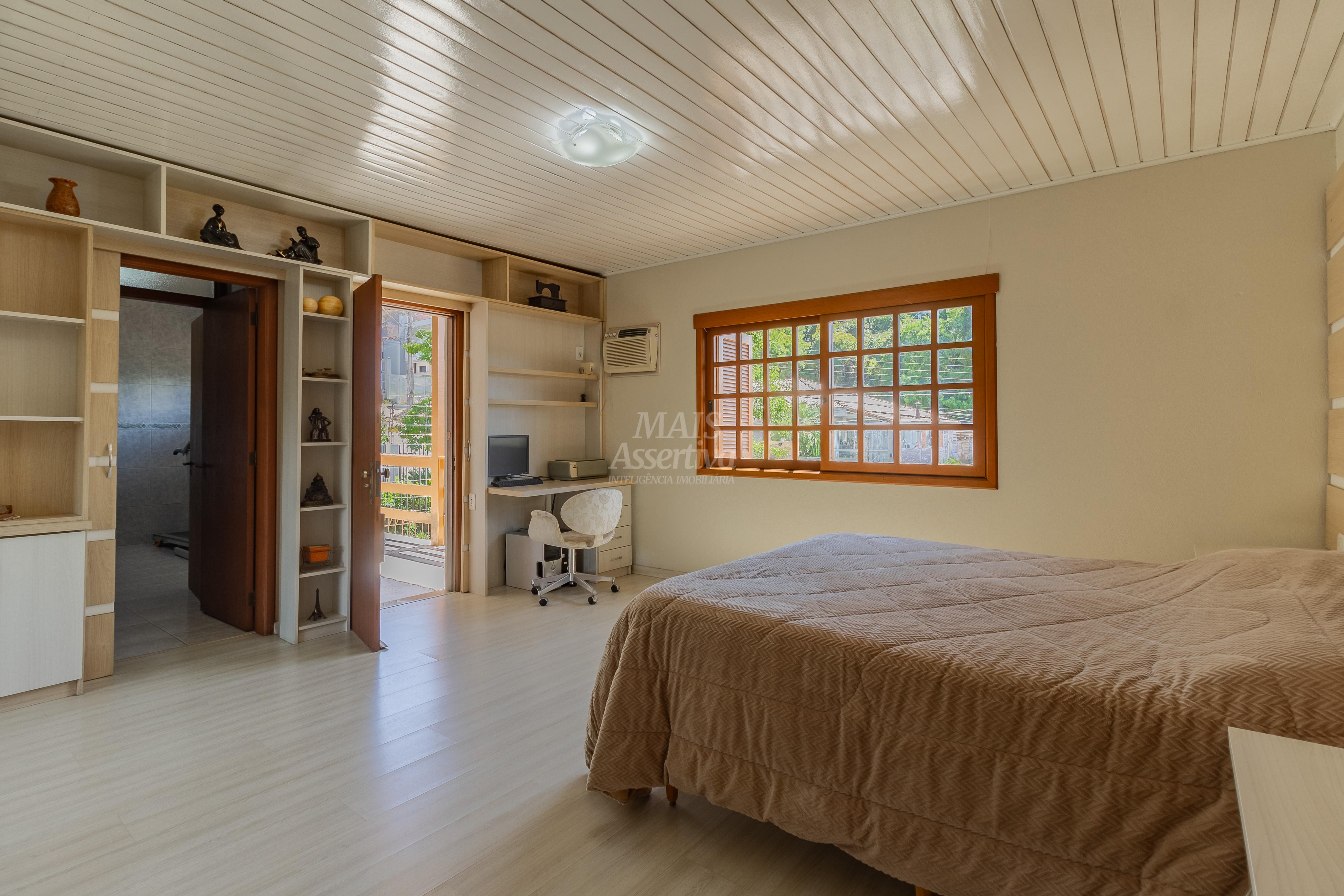 Sobrado semi mobiliado para venda de 4 dormitórios, bairro Canudos em Novo Hamburgo/RS. 