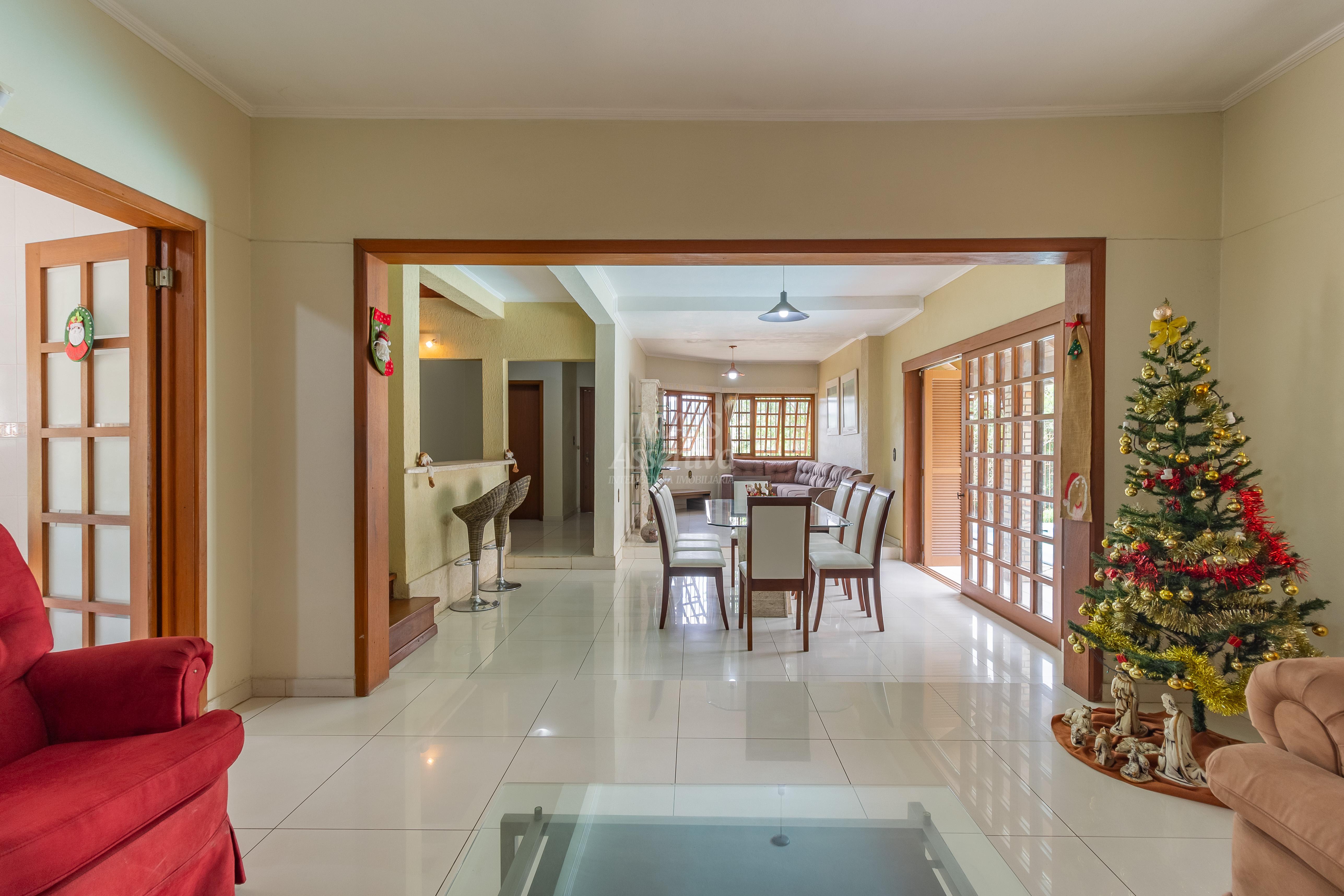 Sobrado semi mobiliado para venda de 4 dormitórios, bairro Canudos em Novo Hamburgo/RS. 