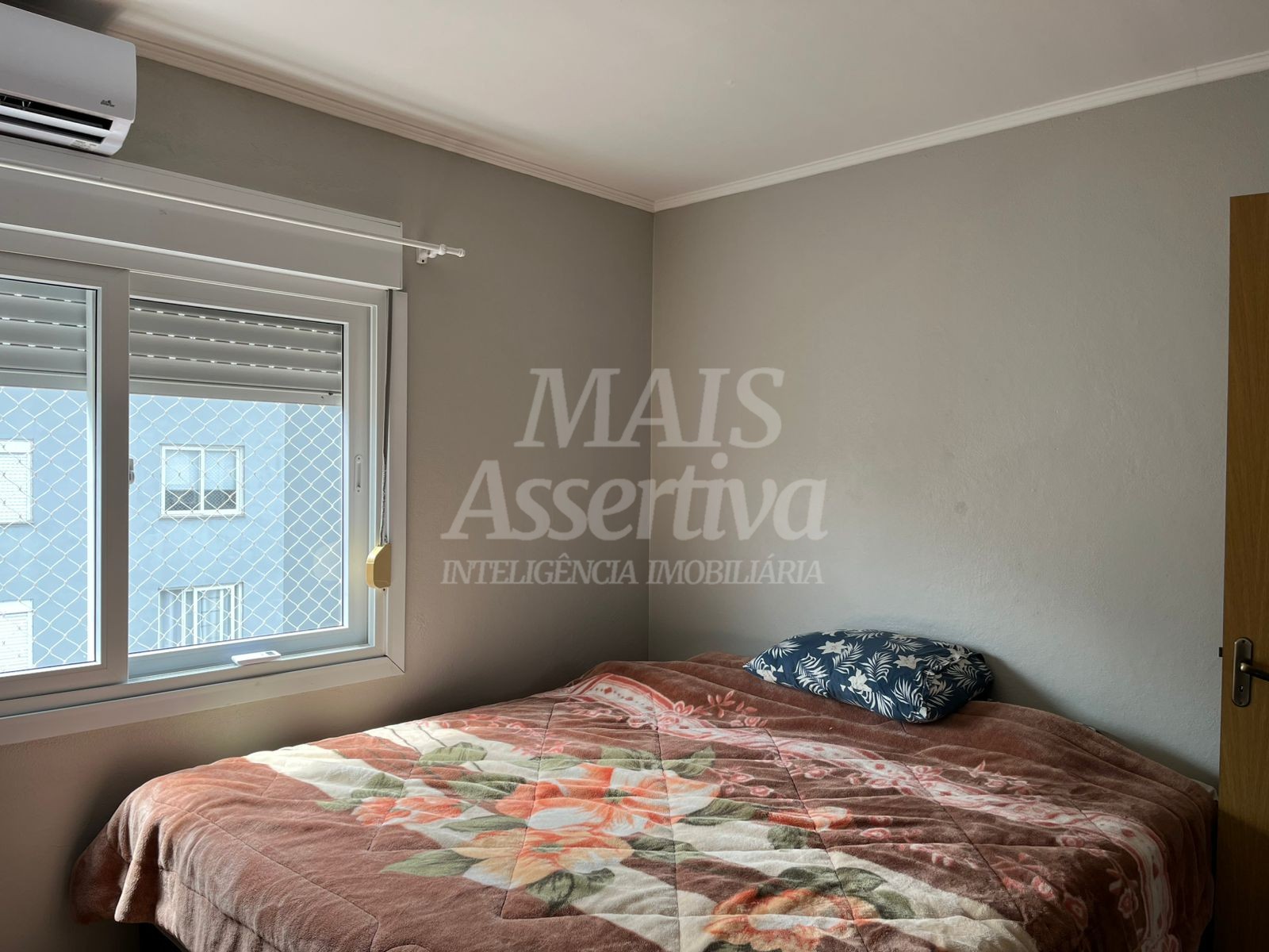 Apartamento semi mobiliado, 2 quartos para venda no bairro São Jorge, Novo Hamburgo/RS