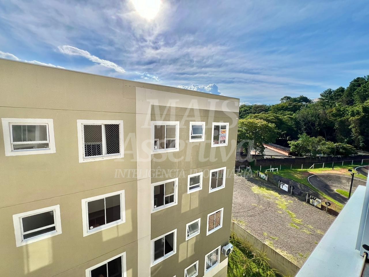 Apartamento semi mobiliado para locação, Porto Rotterdam - 5º andar 