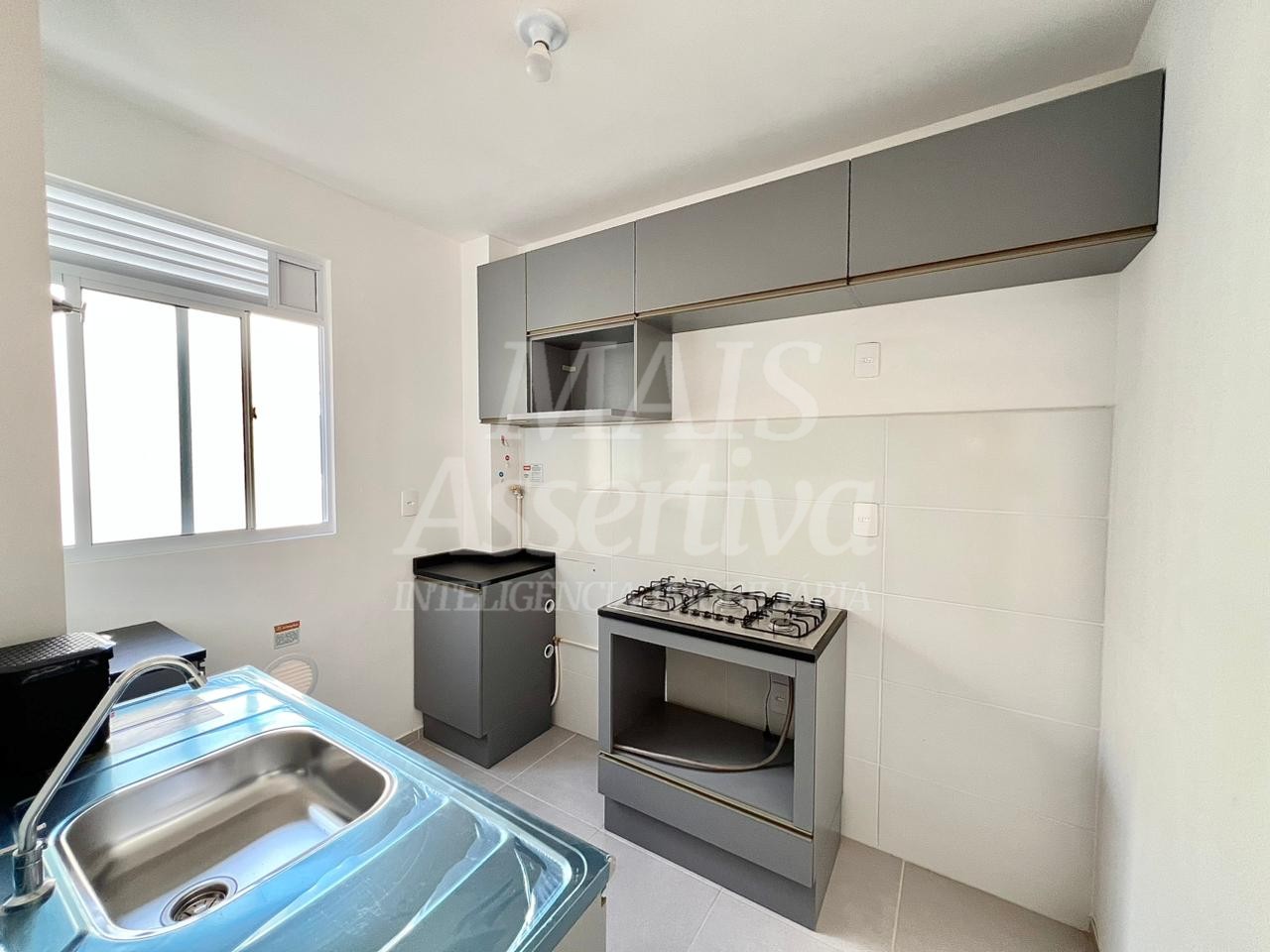 Apartamento semi mobiliado para locação, Porto Rotterdam - 5º andar 