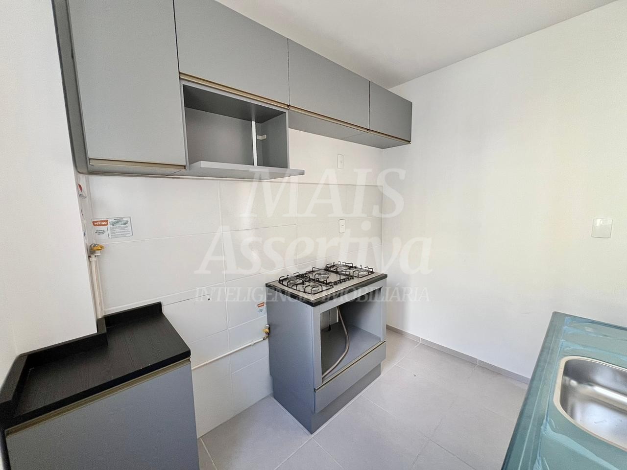 Apartamento semi mobiliado para locação, Porto Rotterdam - 5º andar 