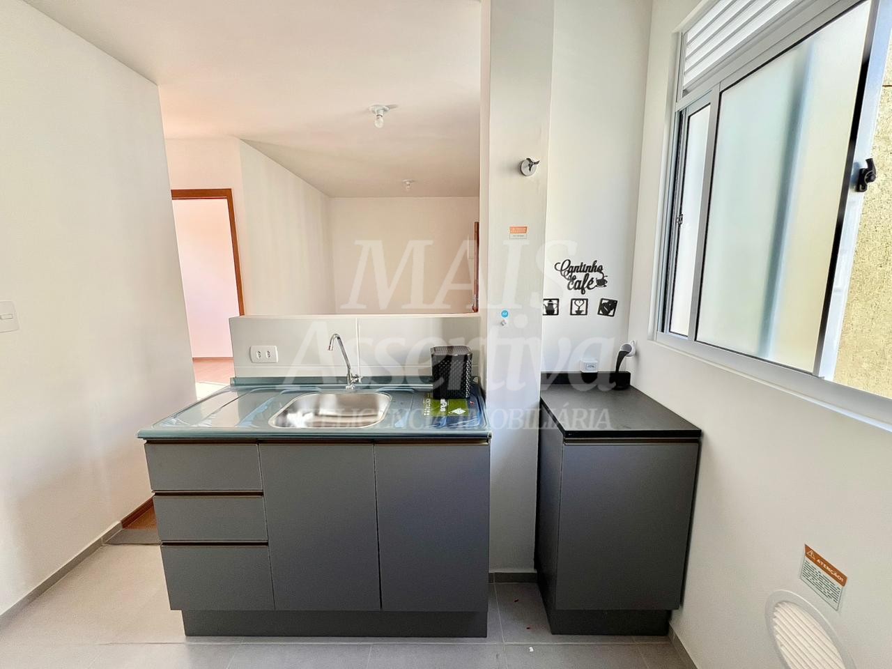 Apartamento semi mobiliado para locação, Porto Rotterdam - 5º andar 